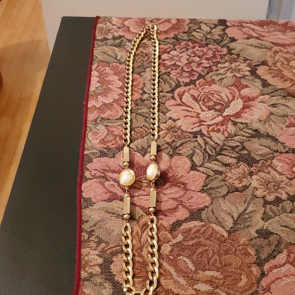 Unknown brand vintage necklace